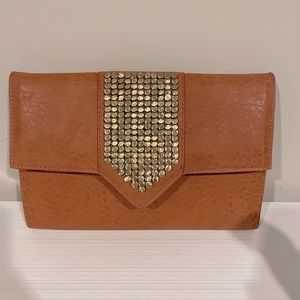 Large brown envelope clutch with chain